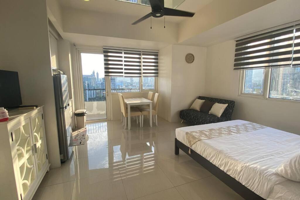 Calyx Residences City View Cebu, Philippines — book Apartment, 2023 Prices